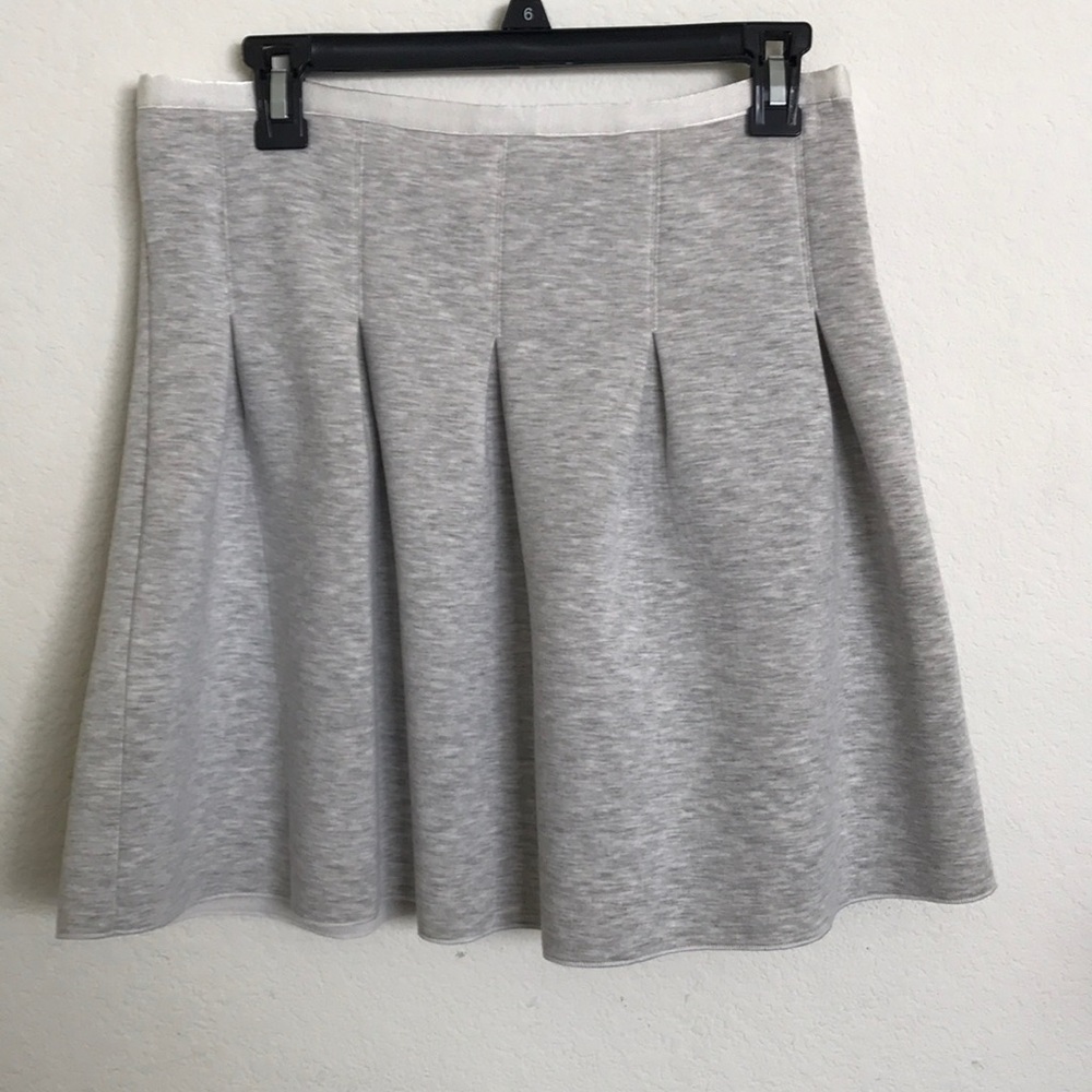 Skirt - Picture 2 of 3